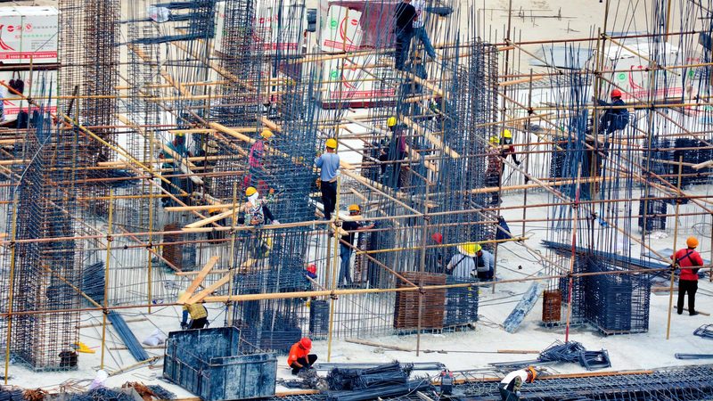 建筑工程施工资质加盟，如何选择靠谱的加盟公司？**